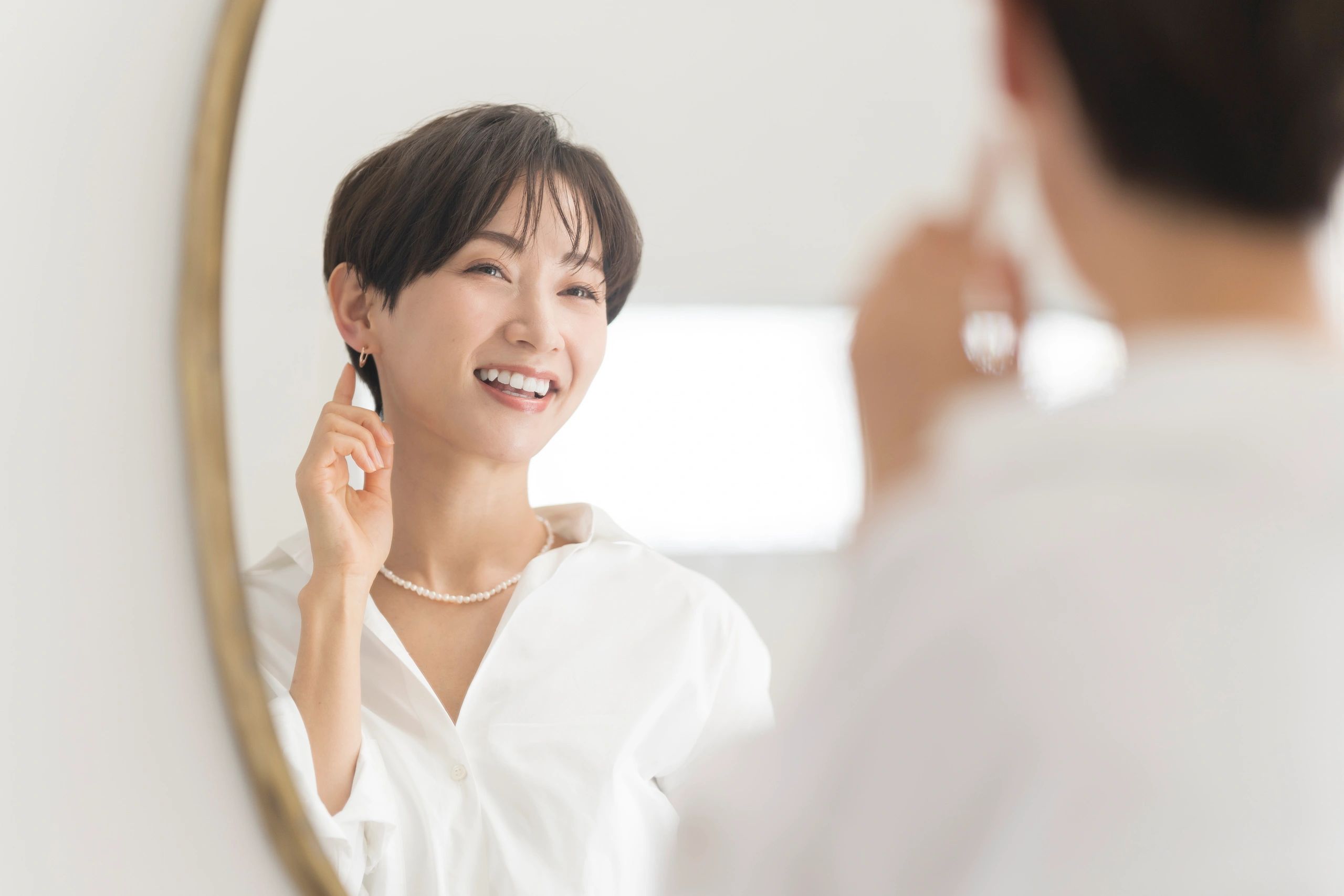 women's jewelry lifestyle